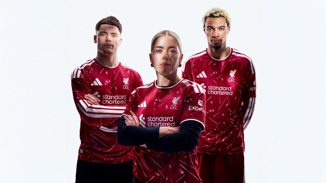 Jersey Kandang Baru Liverpool untuk Musim 2026/2027 Resmi Diluncurkan, Terinspirasi Musim yang Hebat