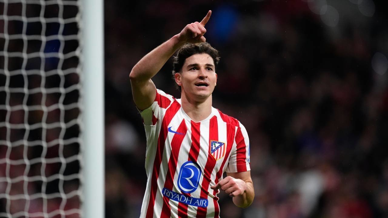 Julian Alvarez Siap Tinggalkan Atletico, Barcelona dan PSG Jadi Tujuan Utama