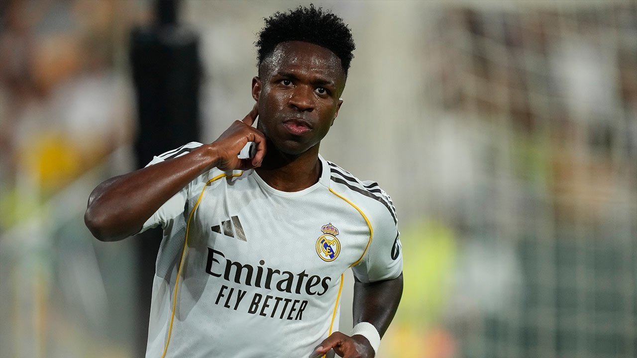 Vinicius Junior Ingin Bertahan Seumur Hidup di Real Madrid, Buka Suara soal Kontrak Baru