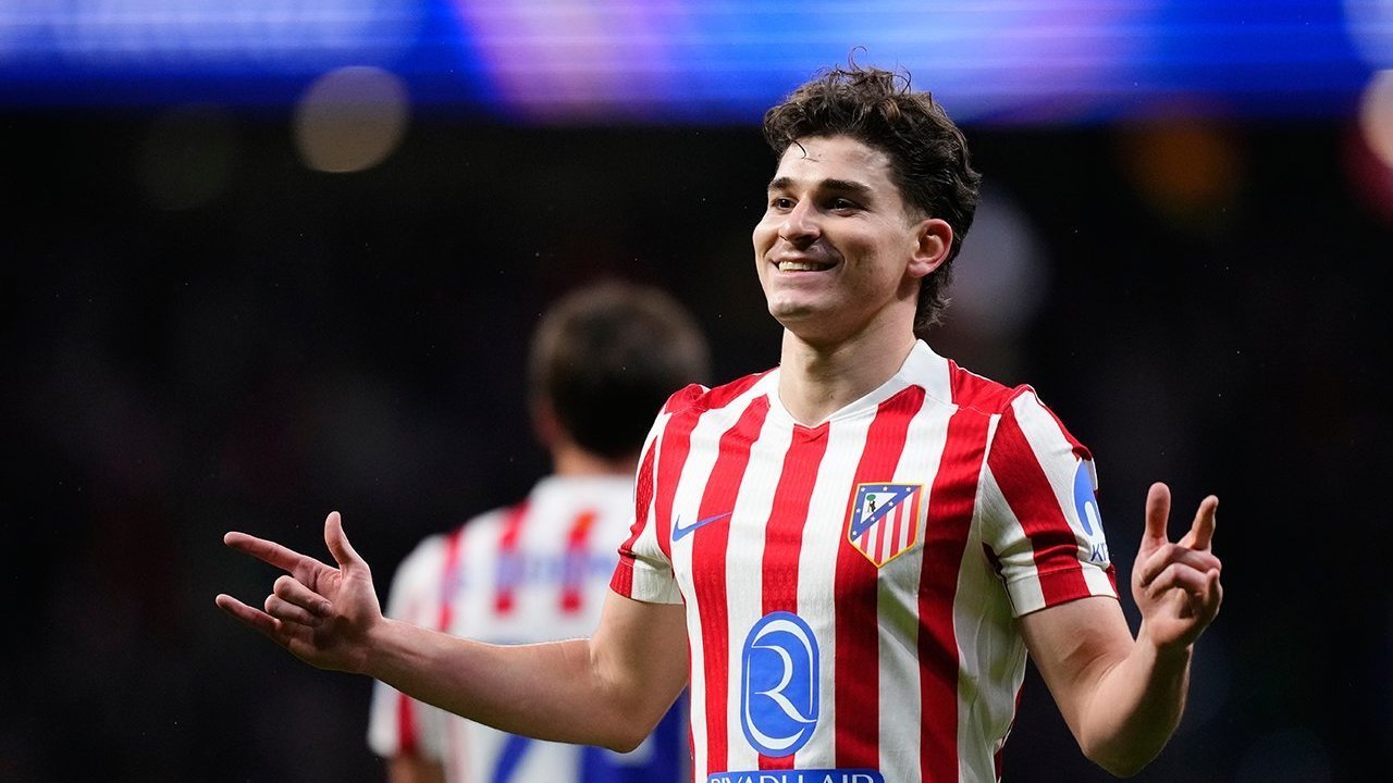 Panas! Atletico Madrid Sindir Barcelona soal Transfer Julian Alvarez, Lamine Yamal hingga Pedri Ikut 'Ditawar'