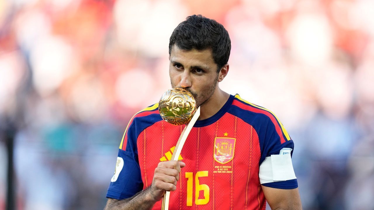 Transfer Rodri ke Real Madrid Bisa Jadi 'Durian Runtuh' untuk Manchester United
