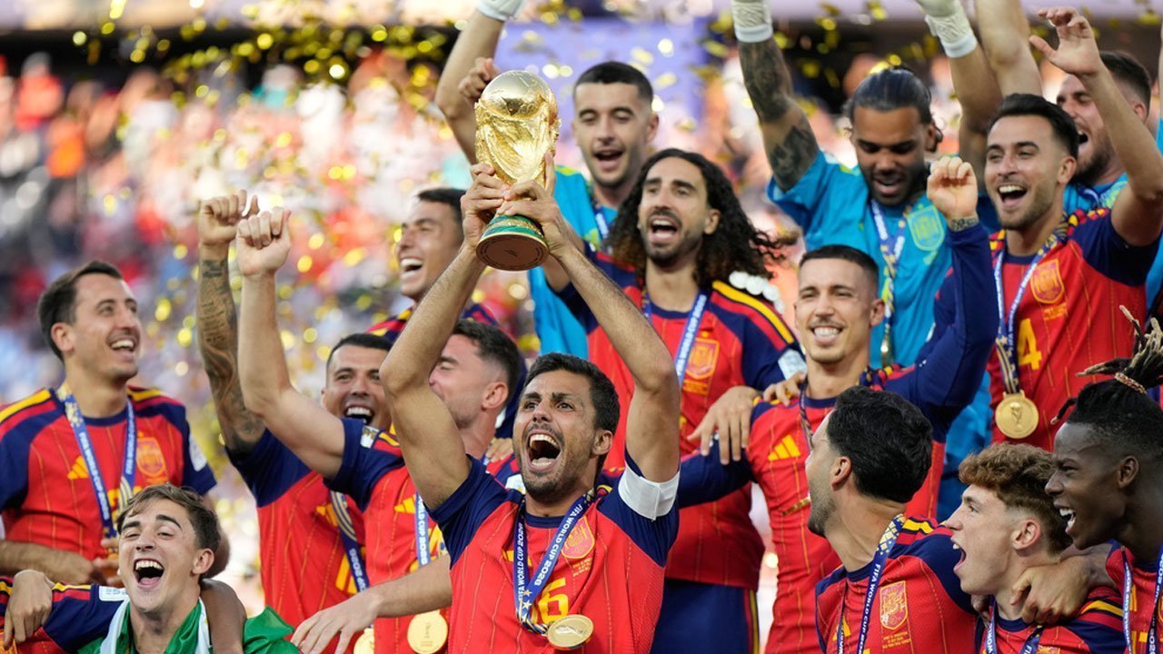 UEFA Resmi Ancam Boikot Seluruh Kompetisi FIFA, Tolak Rencana Penjualan Piala Dunia ke Investor Swasta